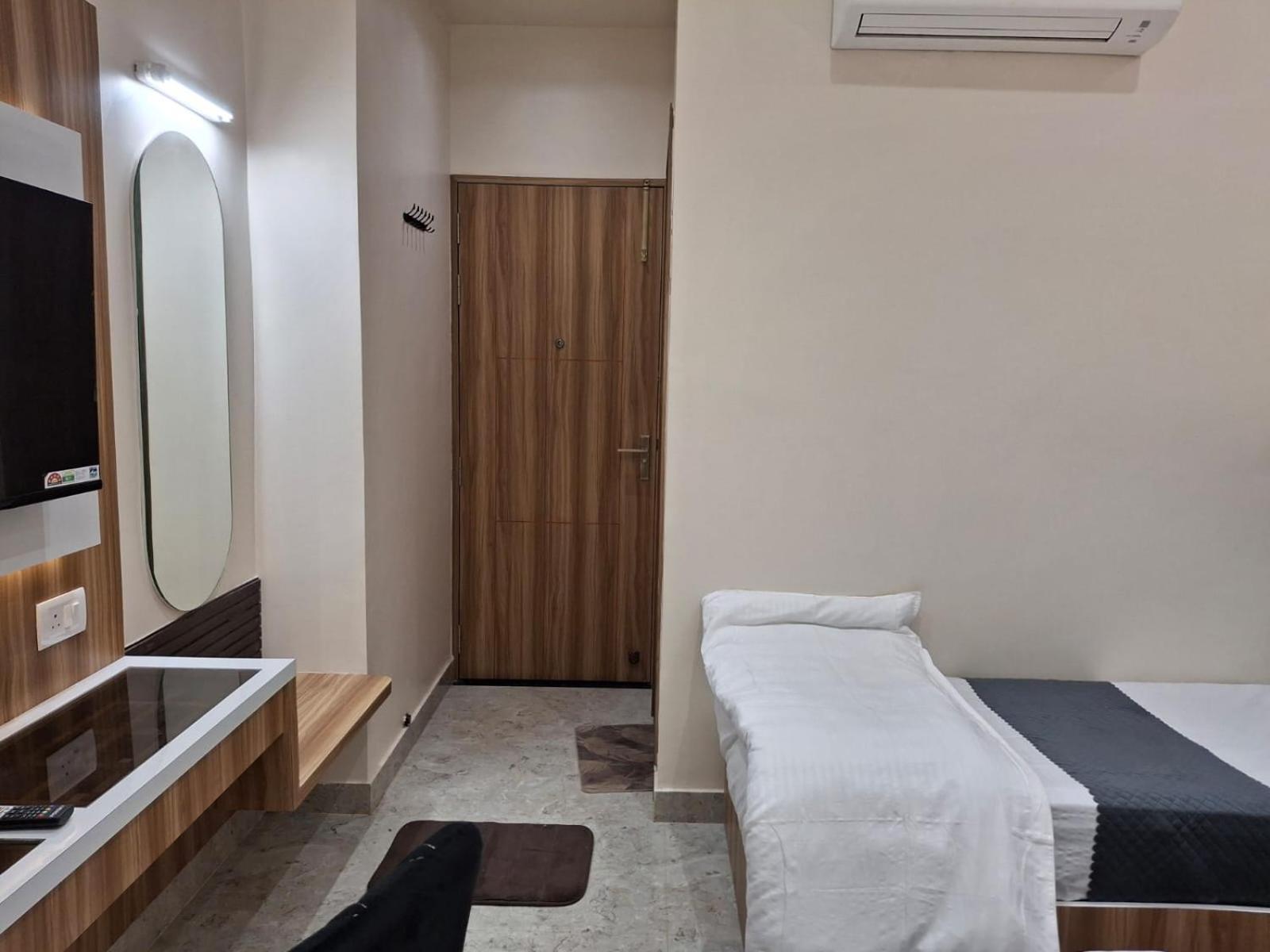 Raghav Vilas - Essence Of Kashi Varanasi Exterior photo